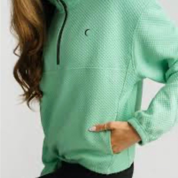 ZYIA Tops - ZYIA Spearmint Honesty Quarter Zip, S